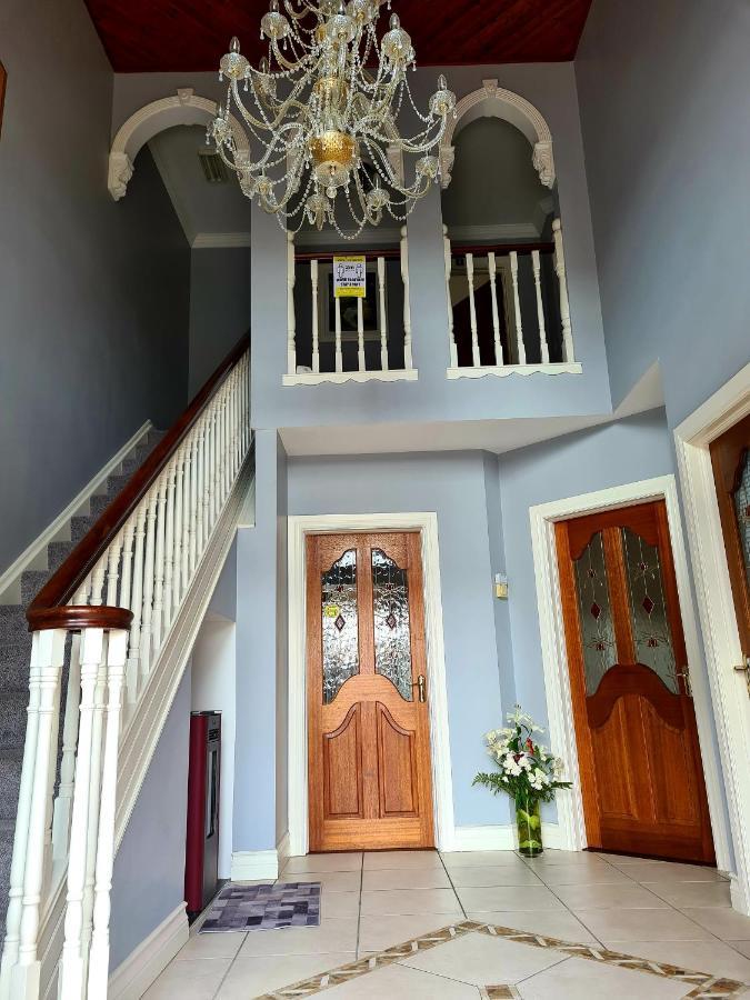 נוק Archmor House B&B מראה חיצוני תמונה